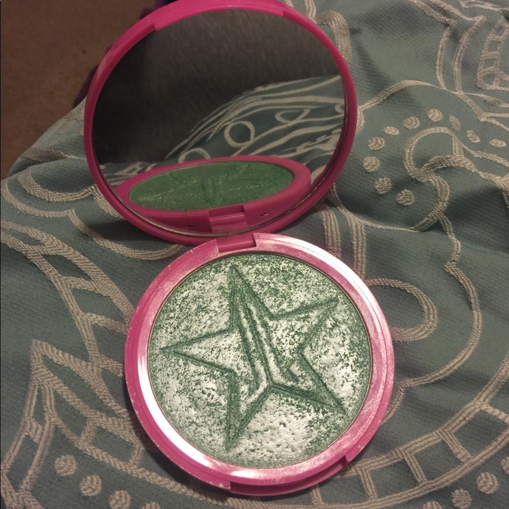 Jeffree Star Mint Condition Highlighter